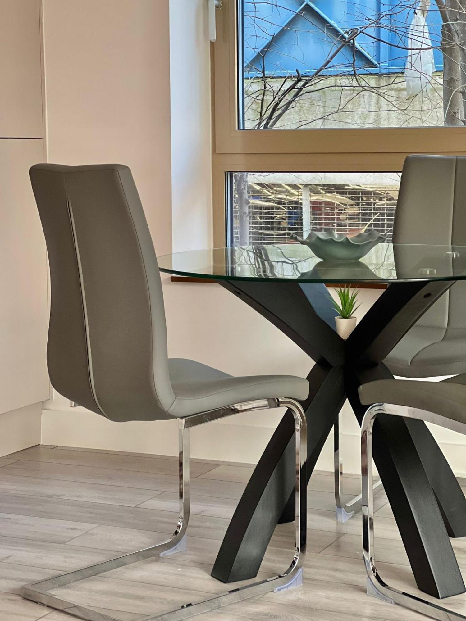 Kensington House By Solitaire Suites Slough Bagian luar foto